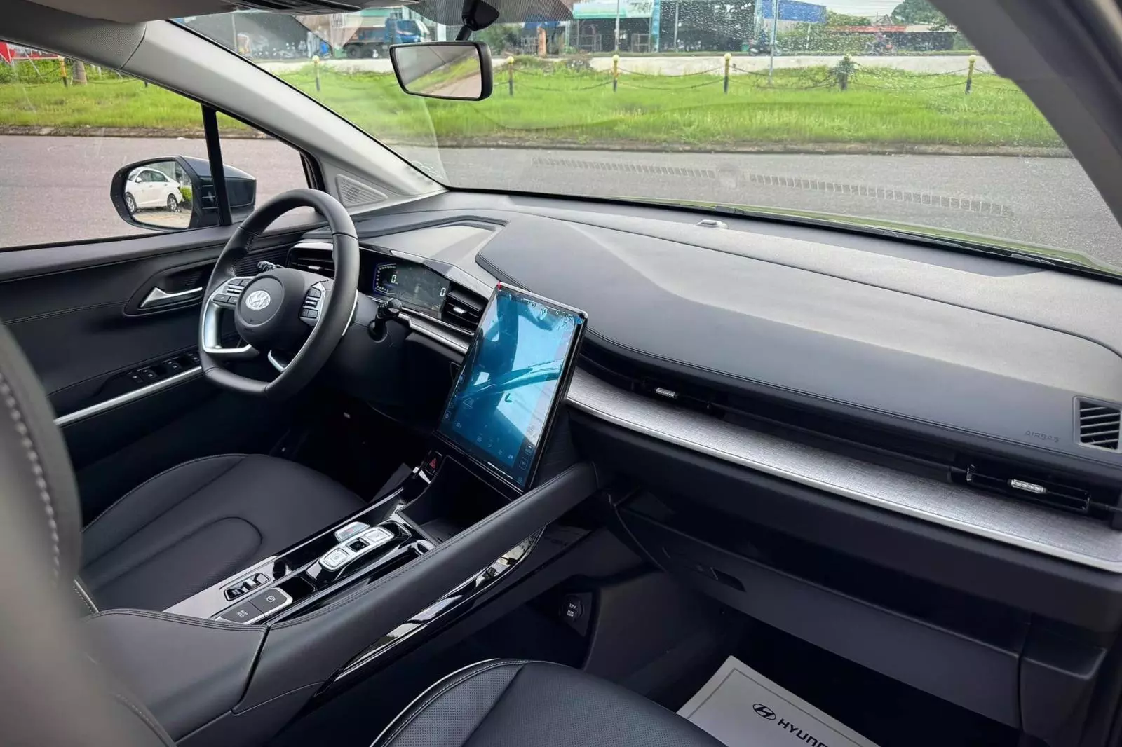 Hyundai Custin có thêm bản 1.5T-GDi Cao cấp: "Full option", giá chỉ 950 triệu đồng 2 Hyundai Custin có thêm bản 1.5T-GDi Cao cấp: "Full option", giá chỉ 950 triệu đồng a2