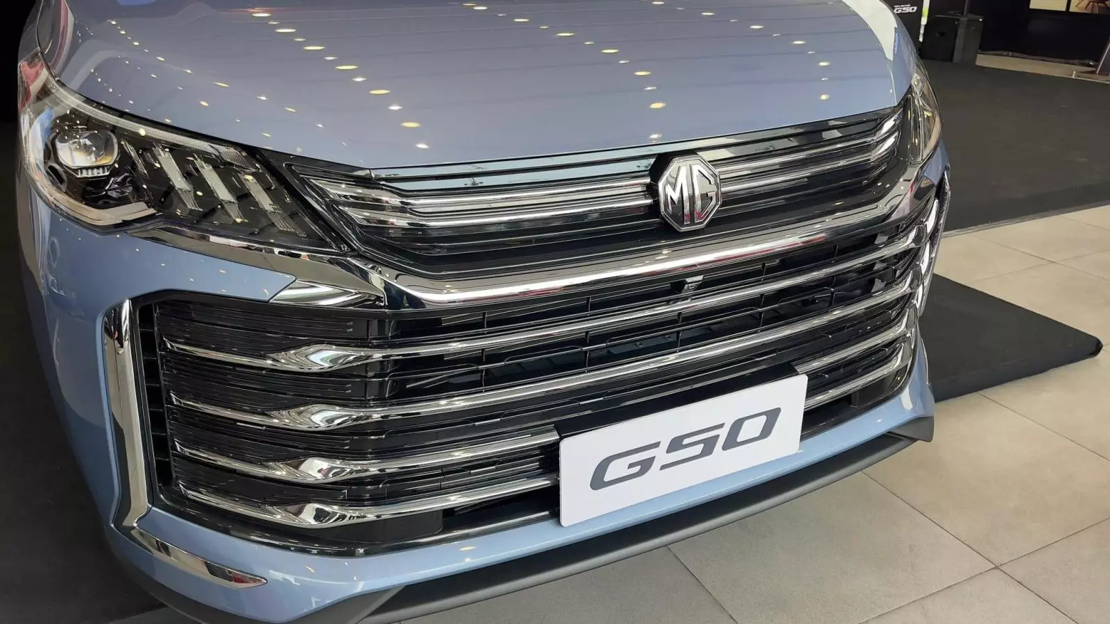 Lưới tản nhiệt xe MG G50.