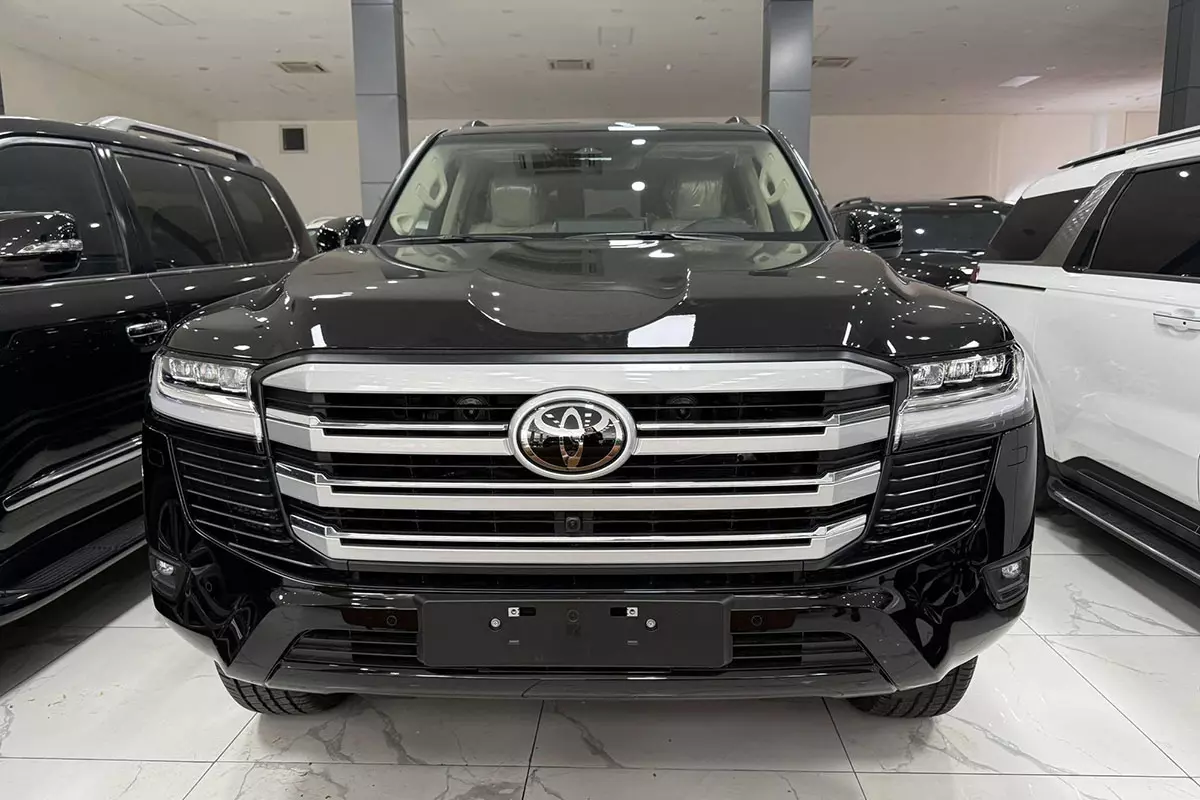 Nội thất xe Toyota Land Cruiser 2025 1