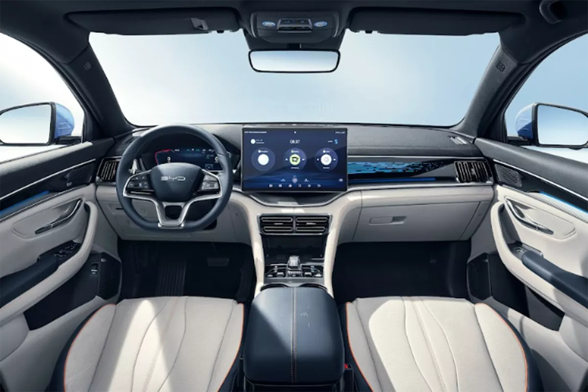 Nội thất xe BYD Sealion 6 1