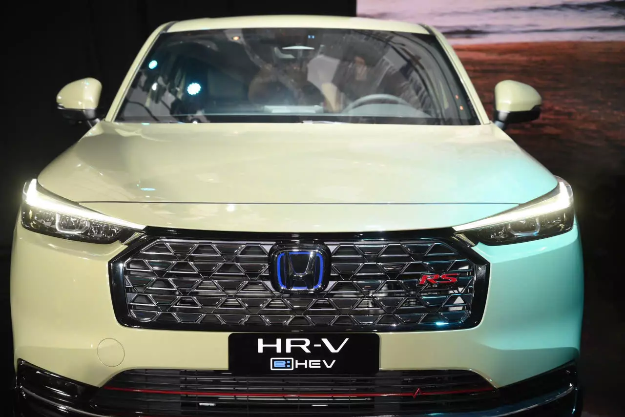 Khu vực đầu xe Honda HR-V.