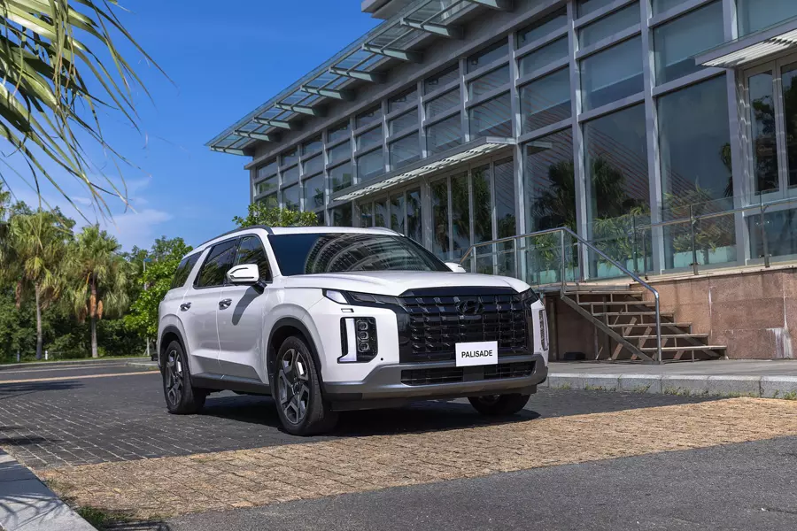 Hyundai Palisade ưu đãi kép, giảm gần 100 triệu tại đại lý 1