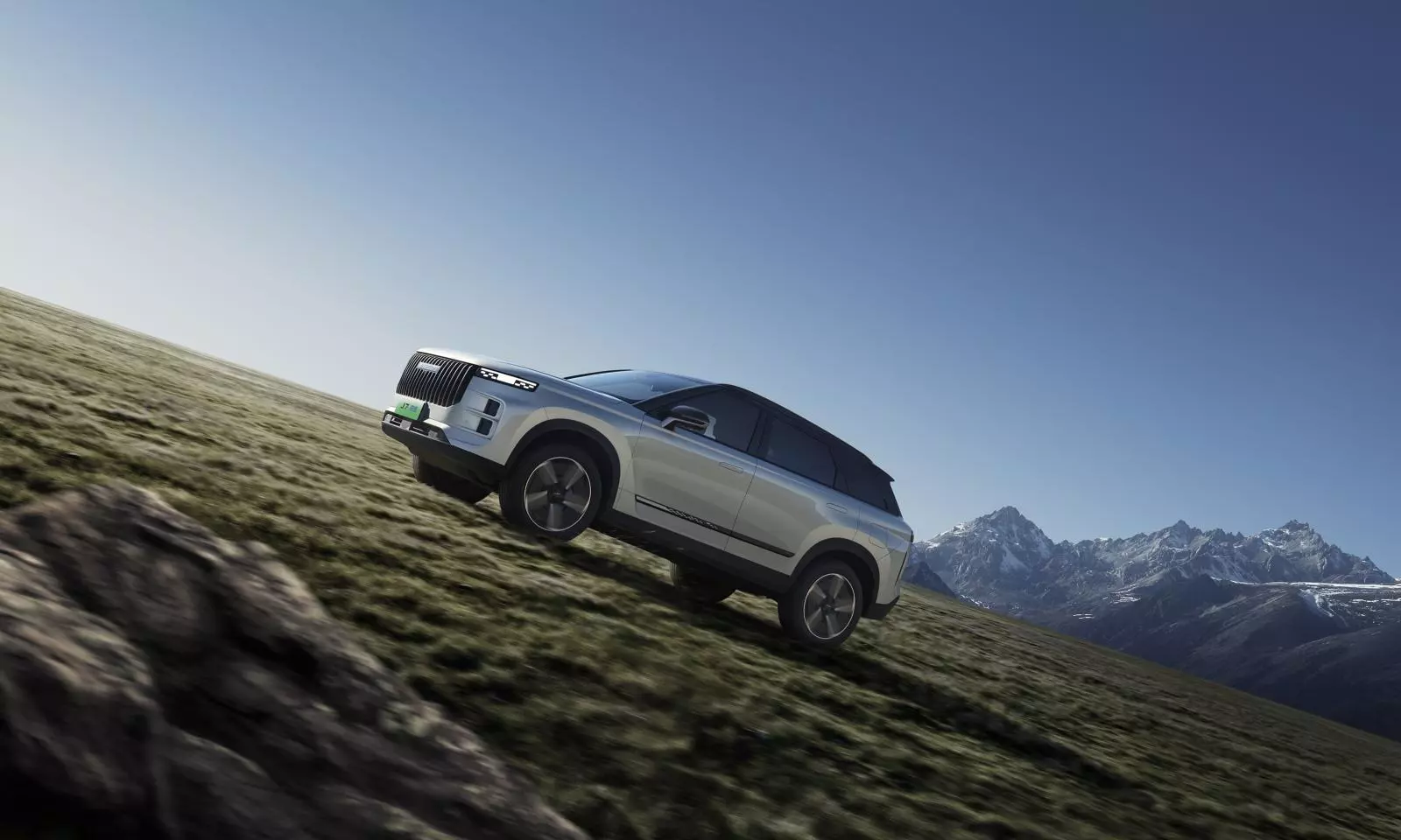 đạt chứng nhận an toàn 5 sao EURO NCAP.