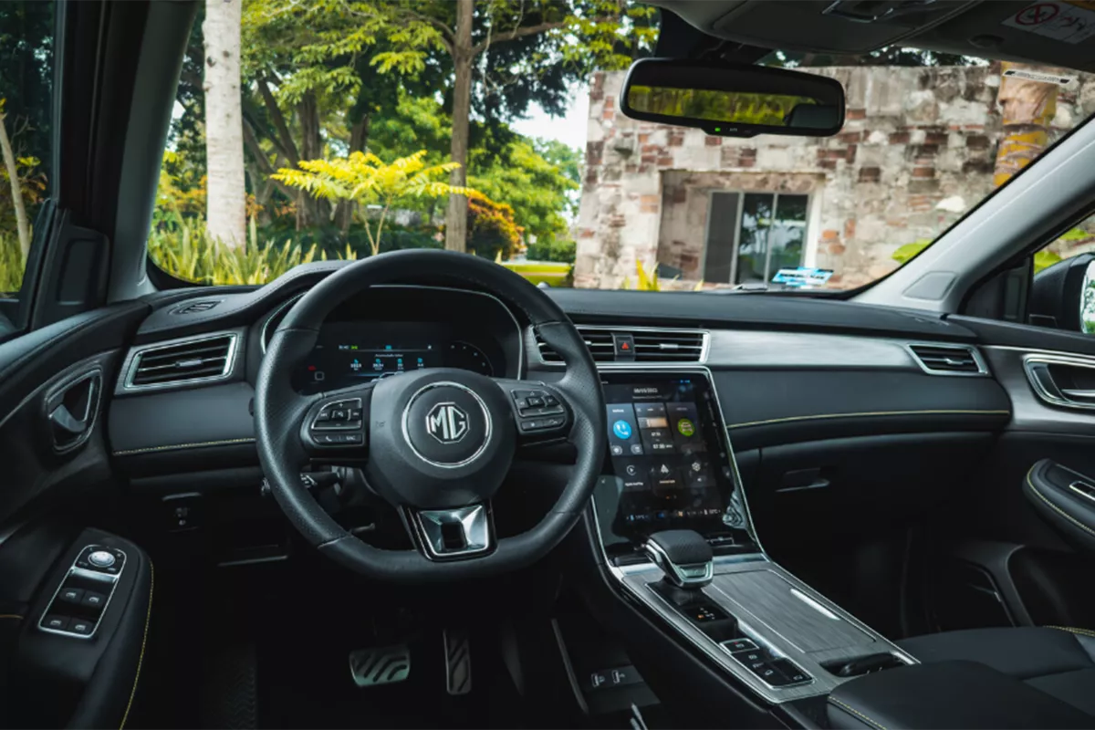 Thiết kế nội thất xe MG RX5 1