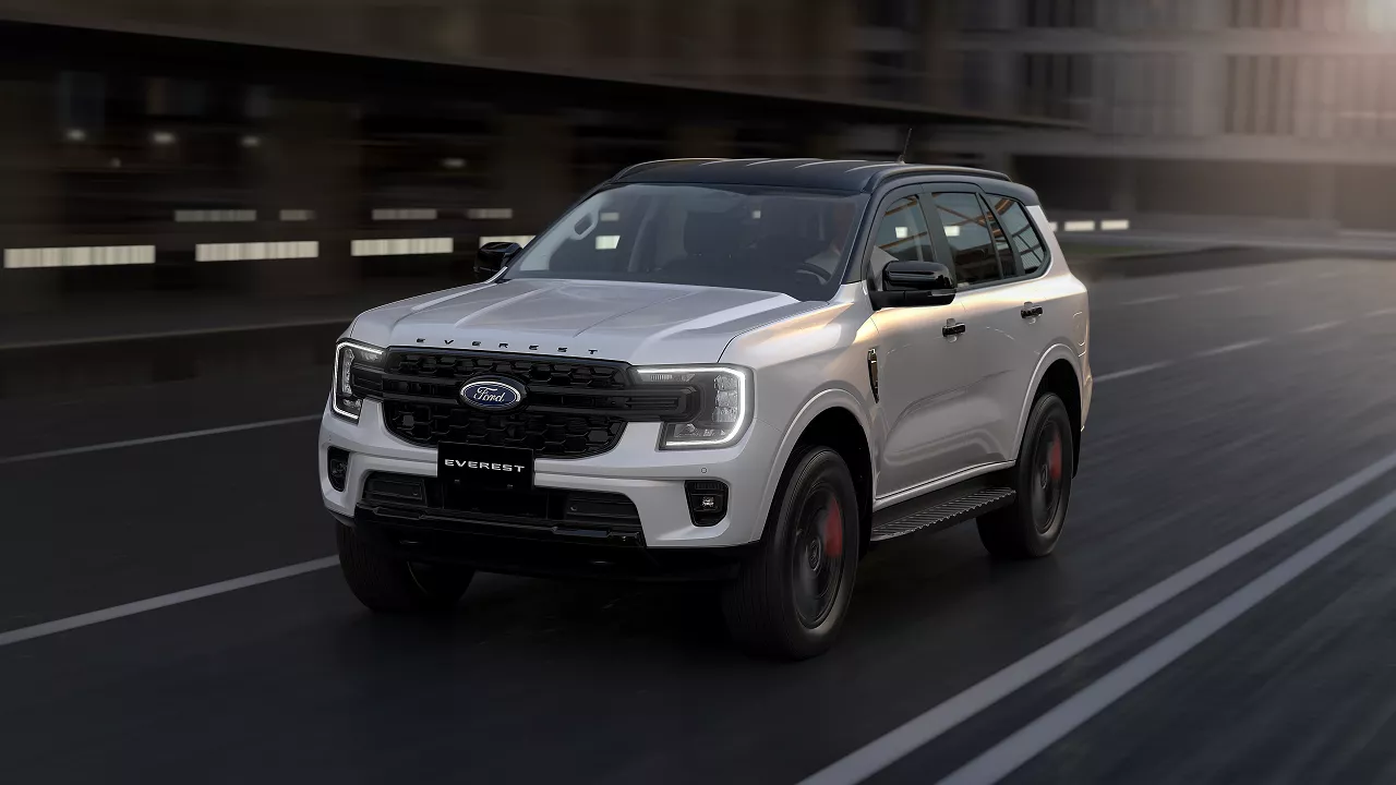 Ford Everest Sport phiên bản đặc biệt ra mắt Việt Nam, củng cố vị thế dẫn đầu nhóm D-SUV.