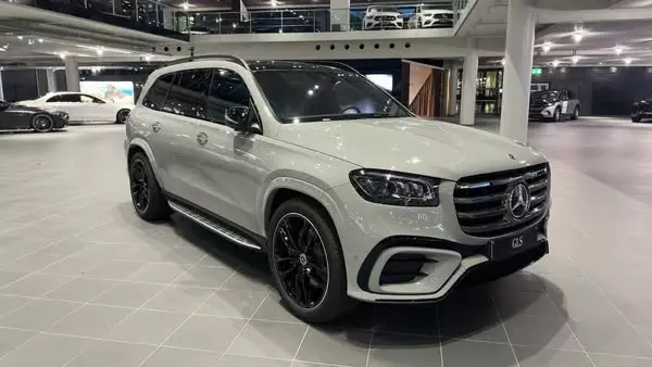 Đại lý nhận cọc Mercedes-Benz GLS 2025: Diện mạo nâng cấp, động cơ mạnh, giá tạm tính 5,5 tỷ 1