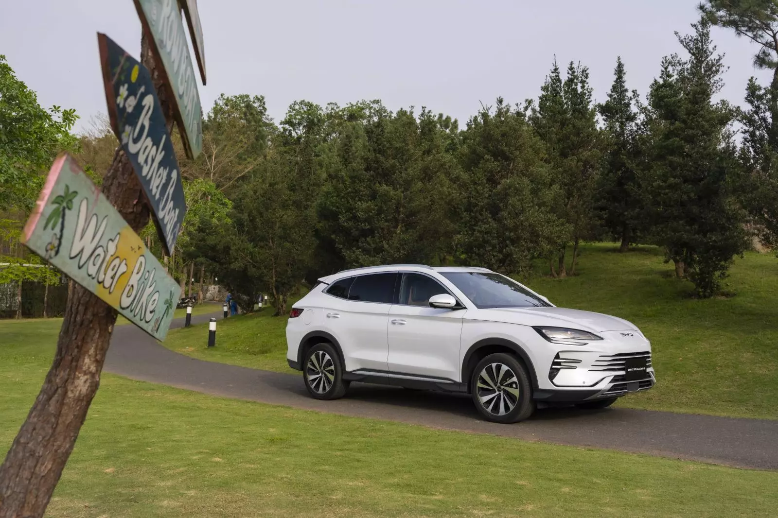 BYD Sealion 6 2025: Ngoại thất.