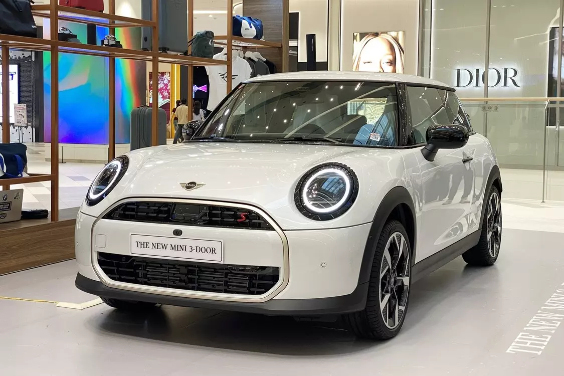 MINI Cooper 2025 bản 3 cửa 1