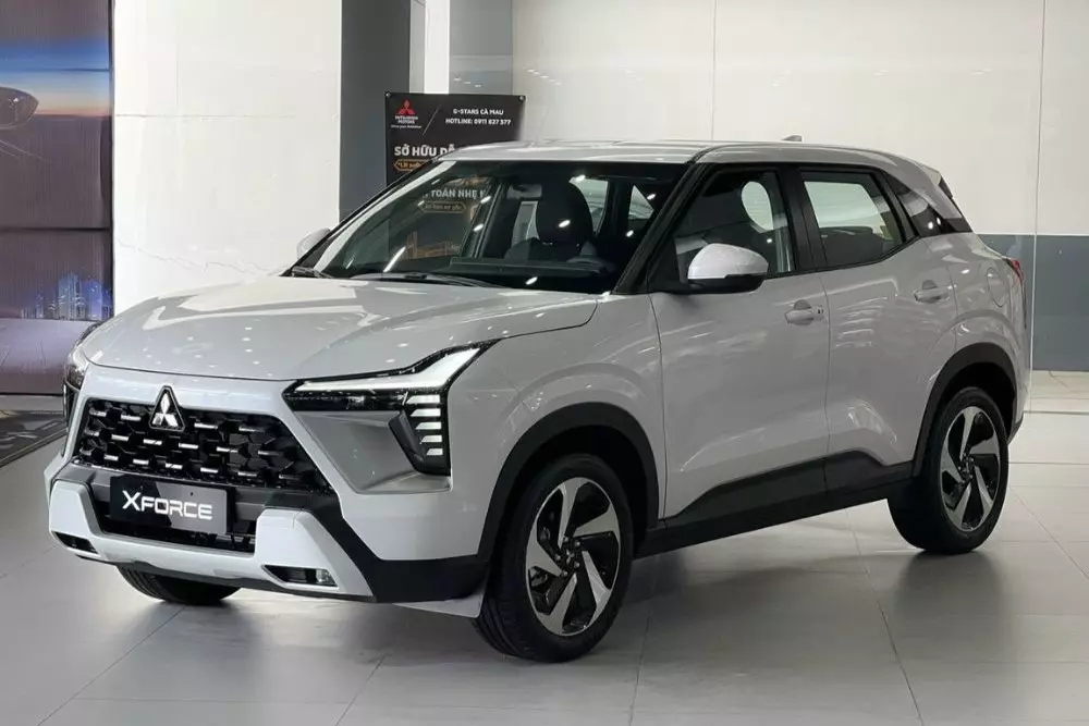 Mitsubishi Xforce giá niêm yết 640-705 triệu đồng. 1