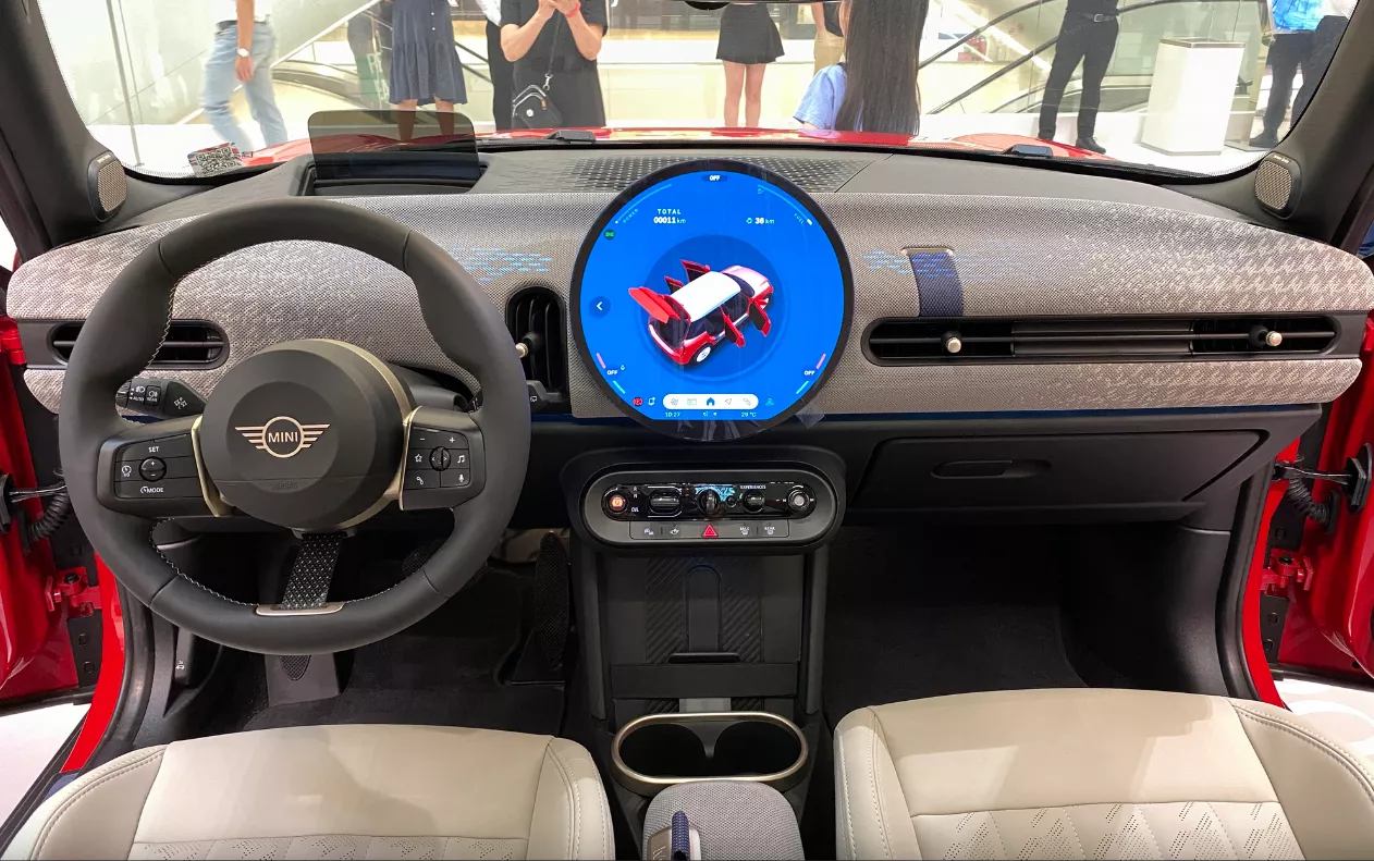 Nội thất MINI Cooper S 5 cửa Nội thất MINI Cooper S 5 cửa.