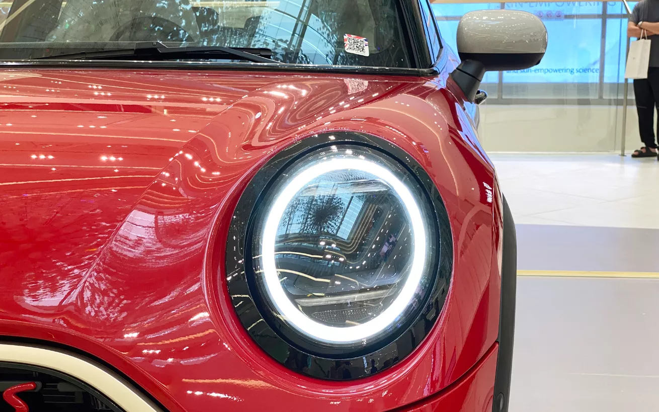 Đèn xe MINI Cooper S 5 cửa Đèn xe MINI Cooper S 5 cửa.