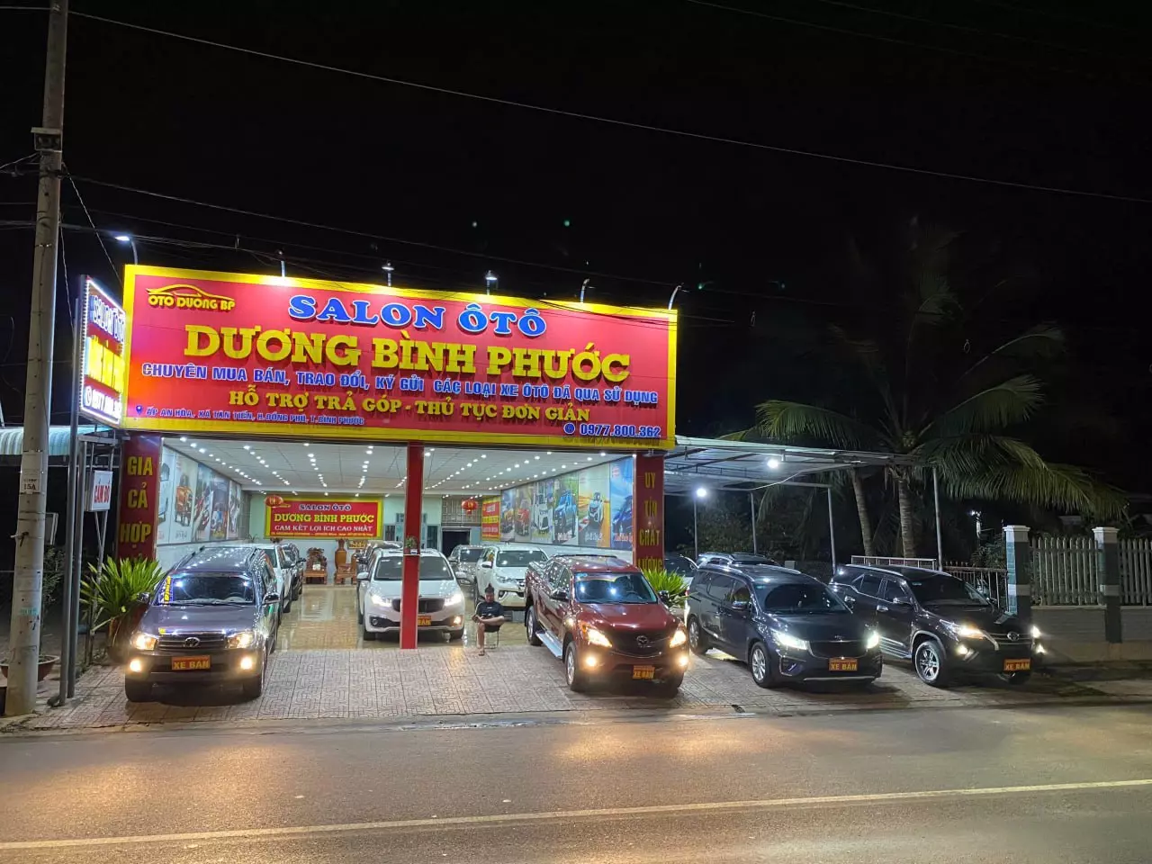Salon ô tô Dương Bình Phước