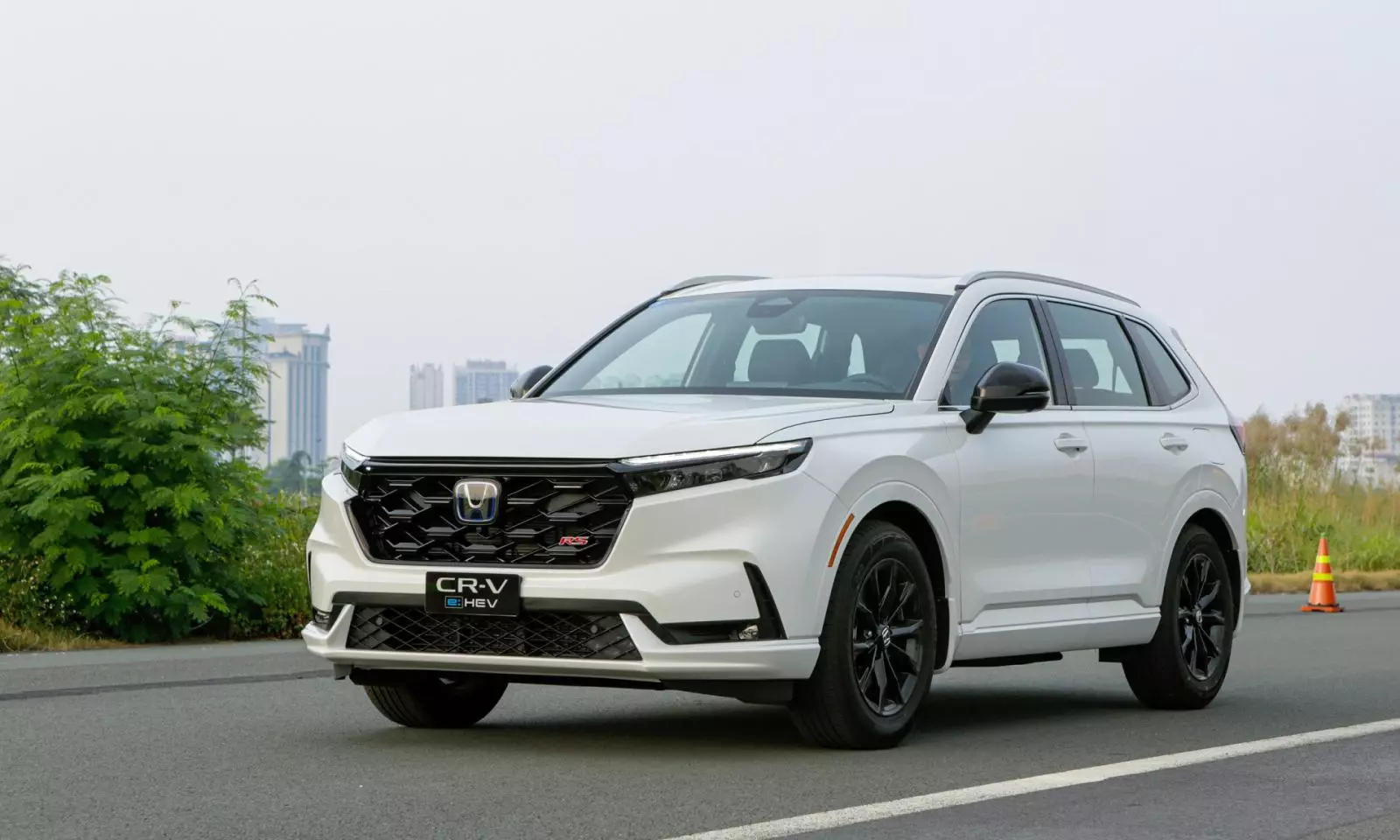 4 vấn đề thường gặp ở xe hybrid mà người mua cần lưu ý trước khi xuống tiền.