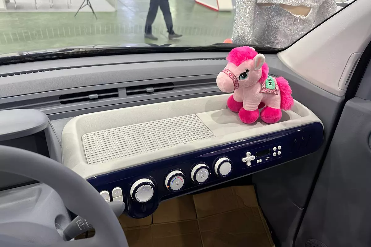 Nội thất FAW Bestune Xiaoma tối giản Nội thất FAW Bestune Xiaoma tối giản 1