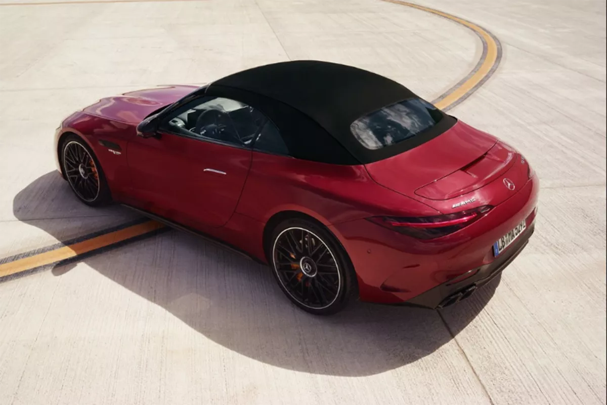 Mercedes-AMG SL 63 S E Performance a1