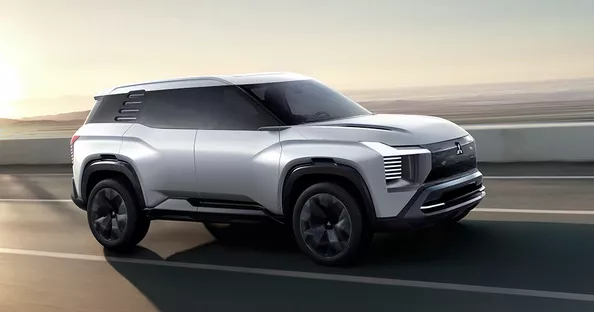 Mitsubishi DST Concept hẹn lịch ra mắt vào ngày 7-8/6. 1