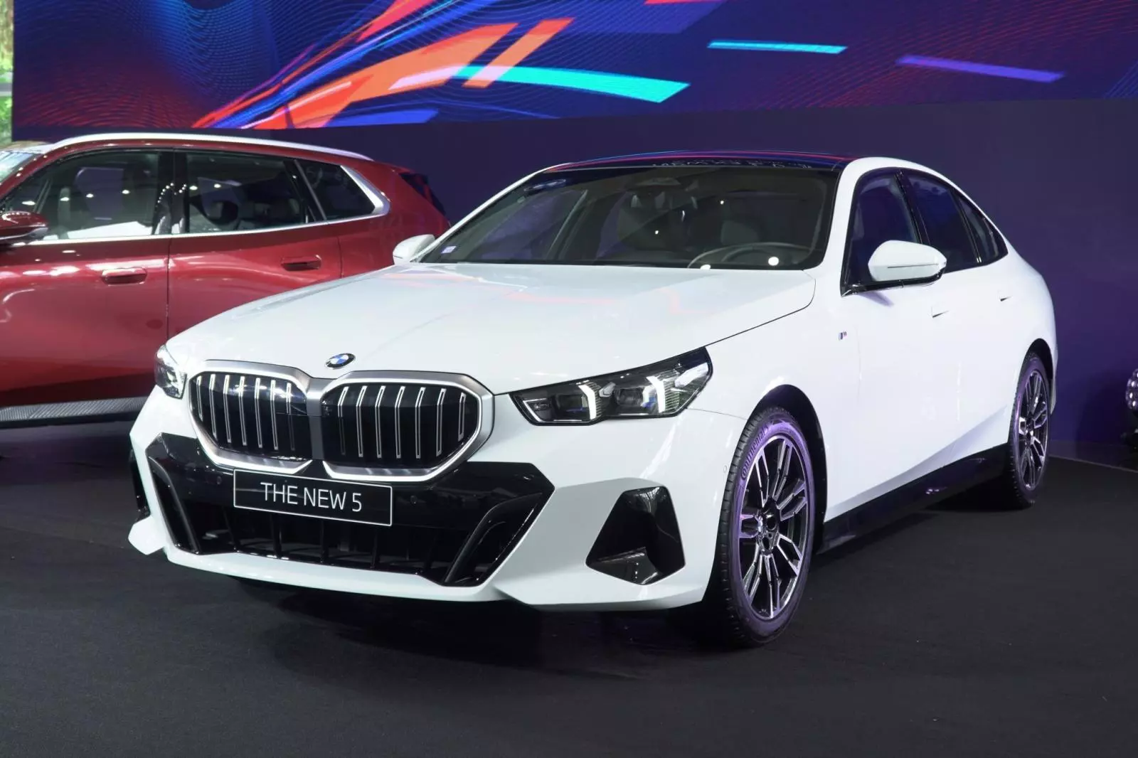 Giá xe BMW 5-Series.