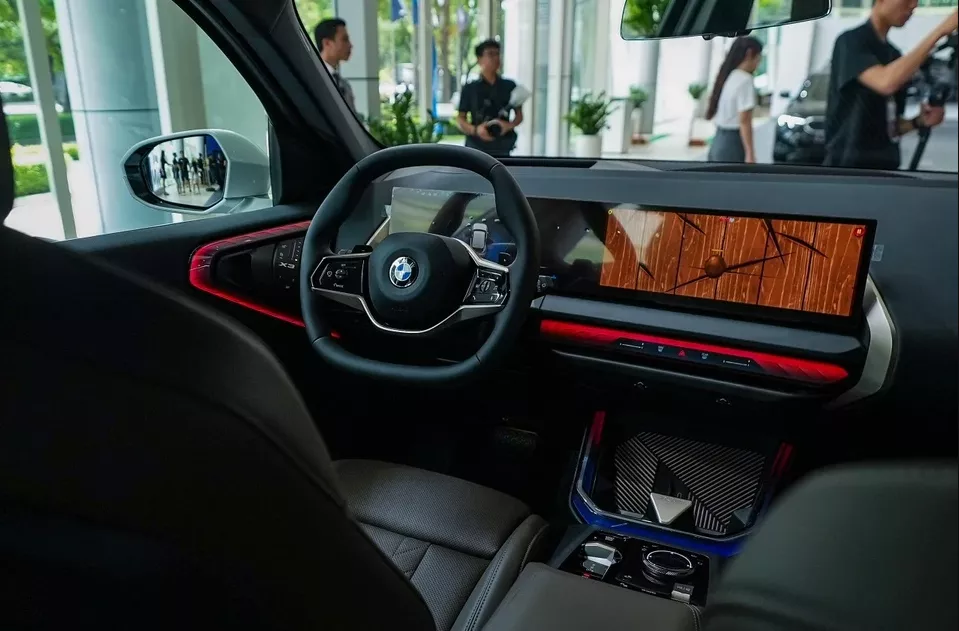 Vô-lăng xe BMW X3.