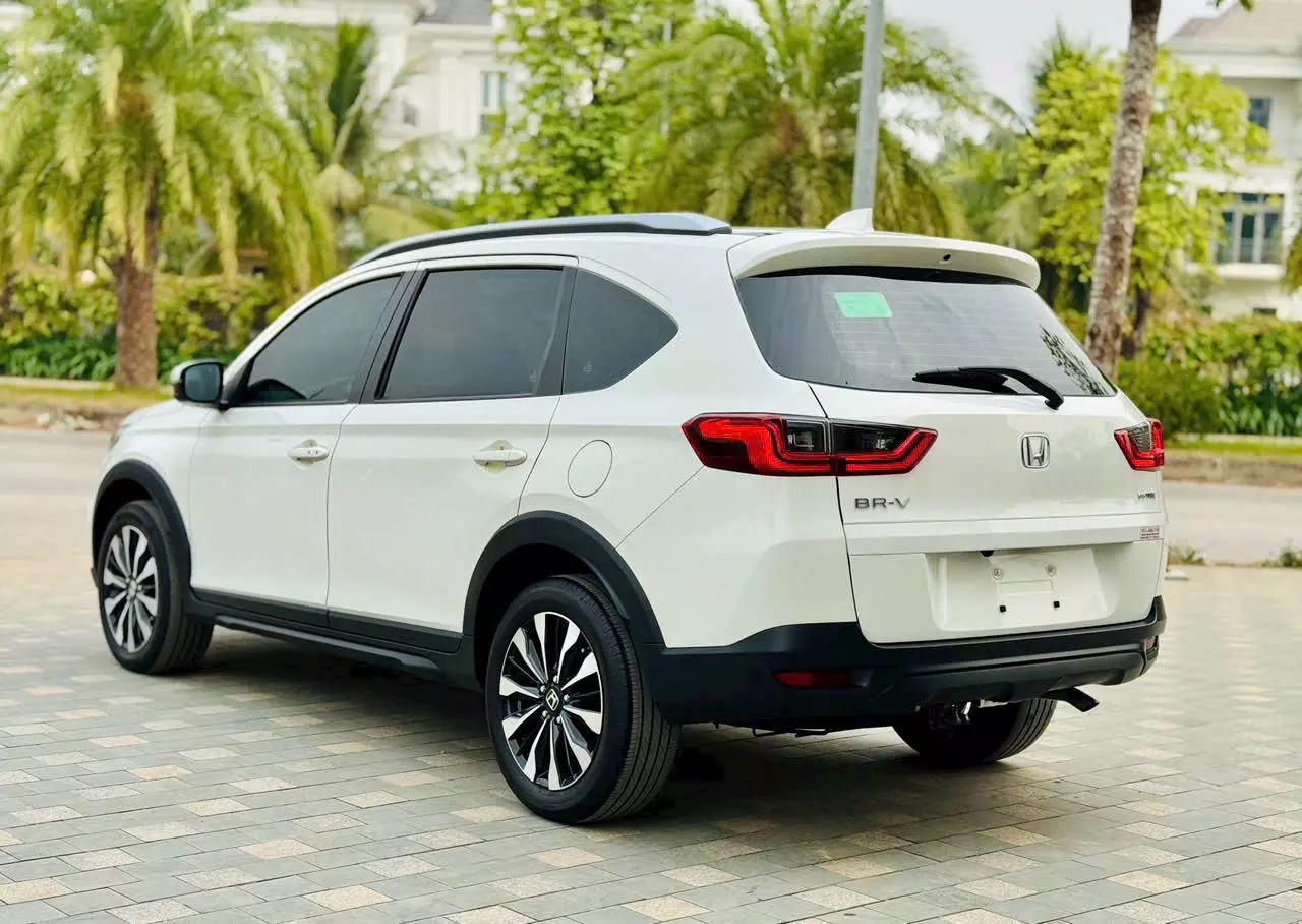 Công nghệ an toàn là một trong những thế mạnh của Honda BR-V.