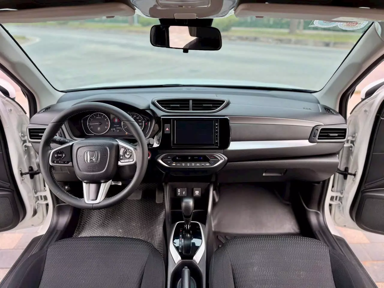 Không gian nội thất BR-V .