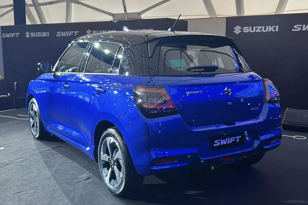 Suzuki Swift thế hệ mới sở hữu một diện mạo góc cạnh, được trau chuốt tỉ mỉ 3