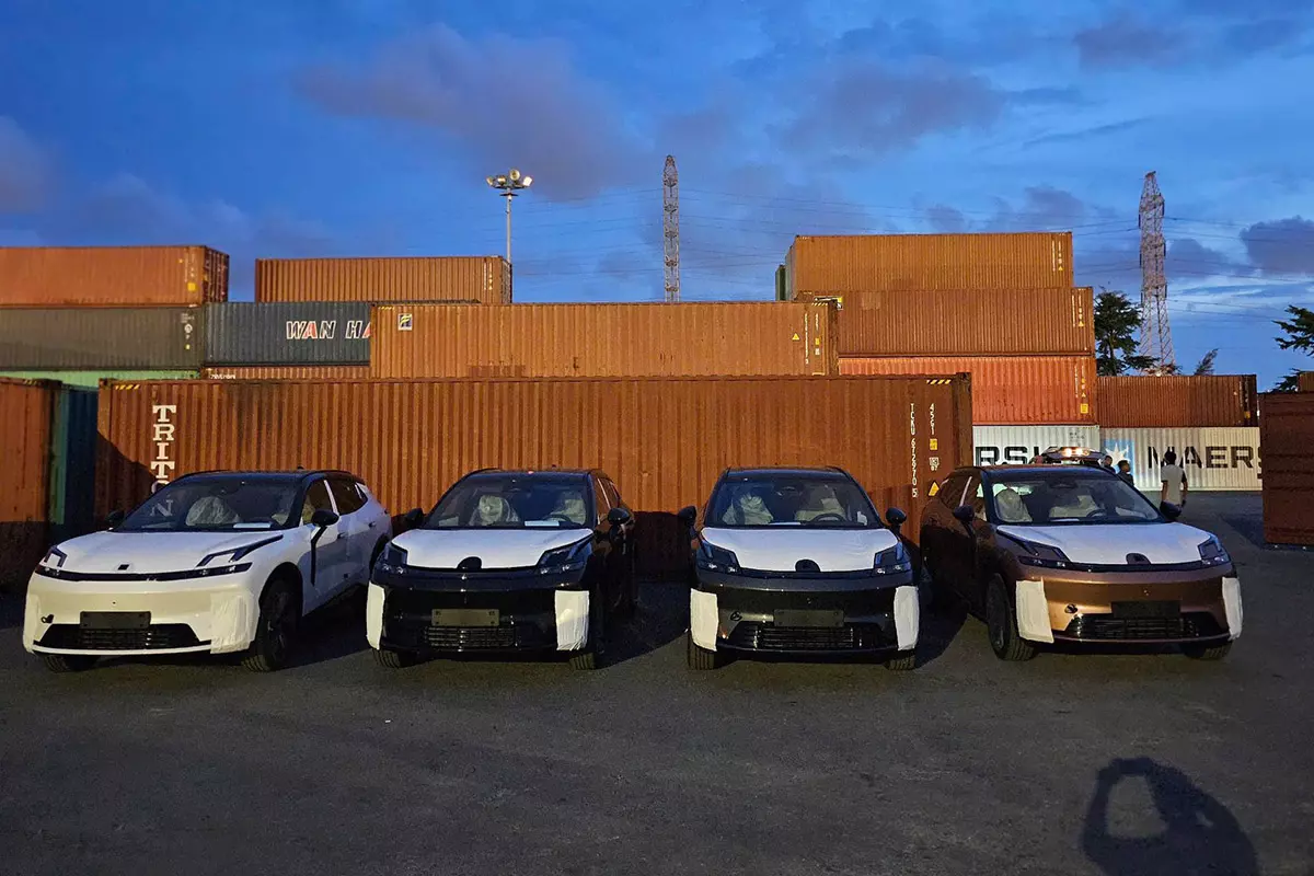 Lô xe Lynk & Co 08 đầu tiên về đại lý: Chung phân khúc với Santa Fe, giá tạm tính ngang Palisade 1