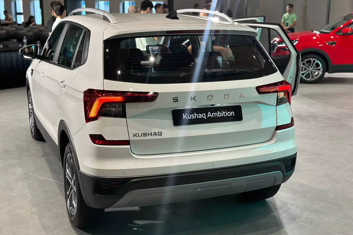 Đuôi xe Skoda Kushaq. Đuôi xe Skoda Kushaq