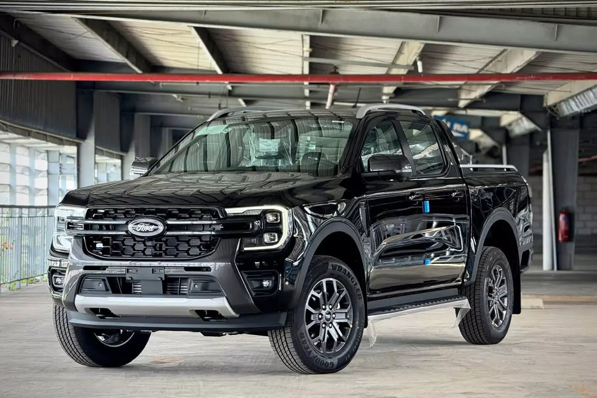 Ford Ranger, Territory ưu đãi 100% lệ phí trước bạ trong tháng 7