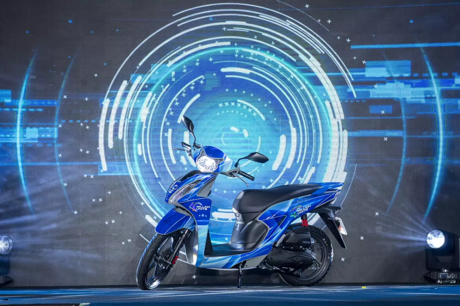 Honda Vision.