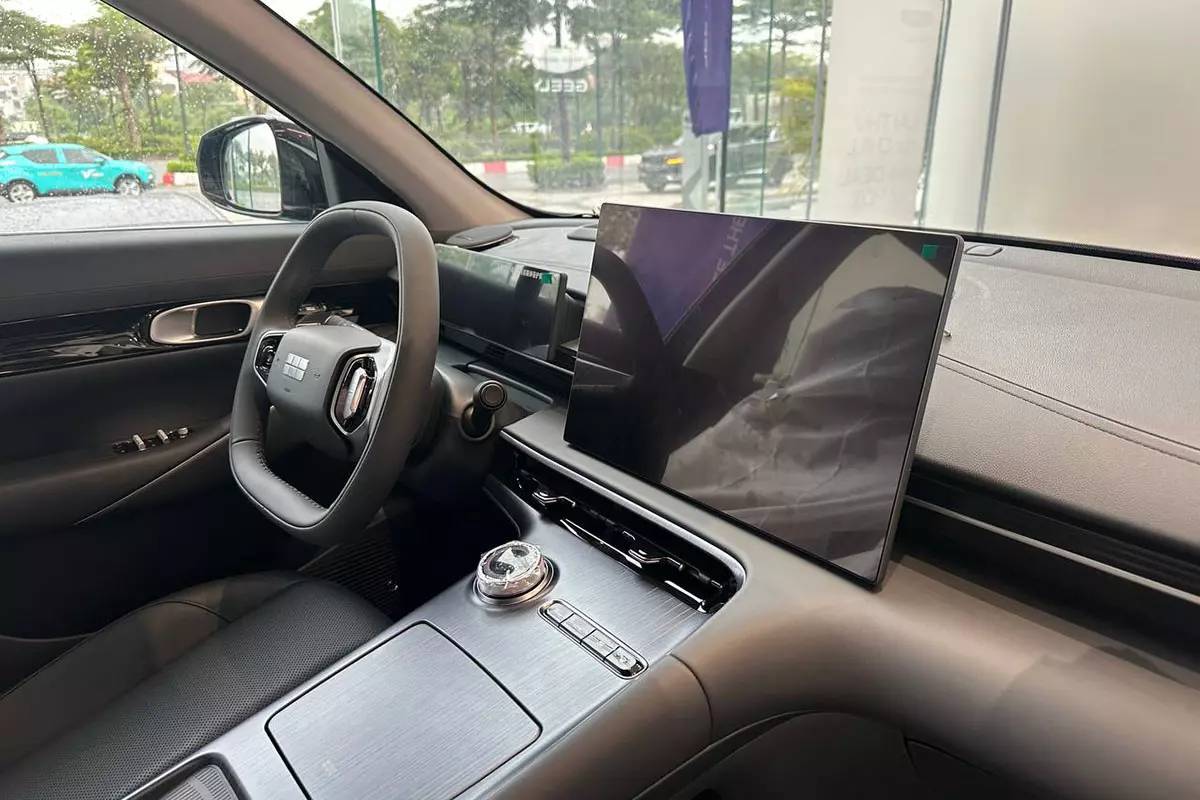 Nội thất Geely EX5 thiết kế tối giản nhưng vẫn đậm chất hiện đại. 1