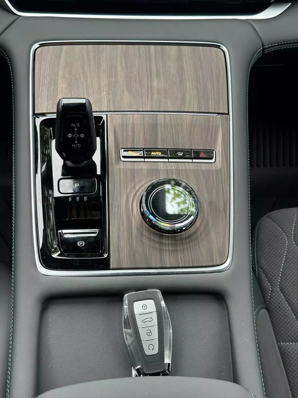 Cần số điện tử.