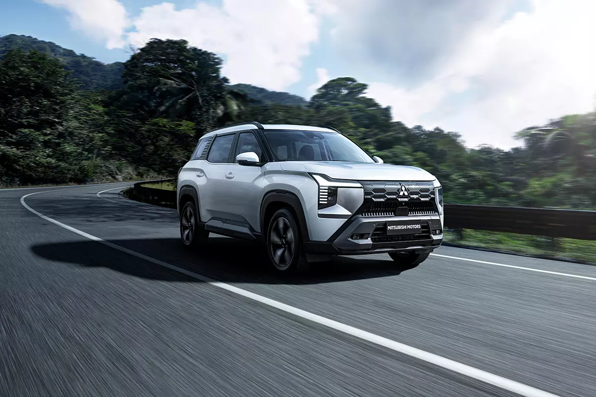 Ngoại thất xe Mitsubishi Destinator a2