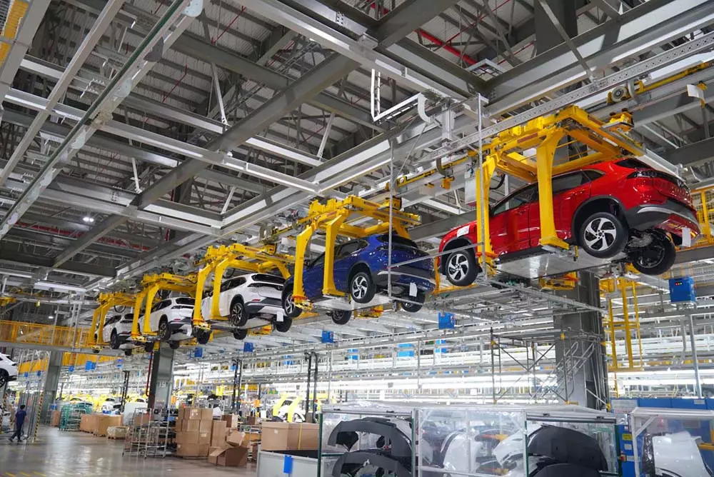 Ngành công nghiệp ô tô lắp ráp trong nước.