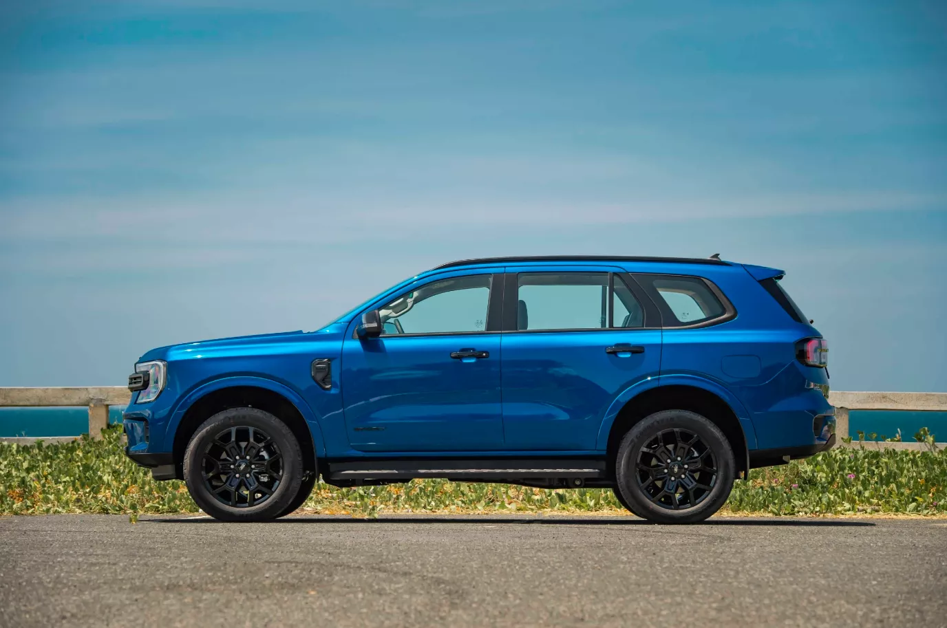 Các thông số kích thước của Ford Everest.