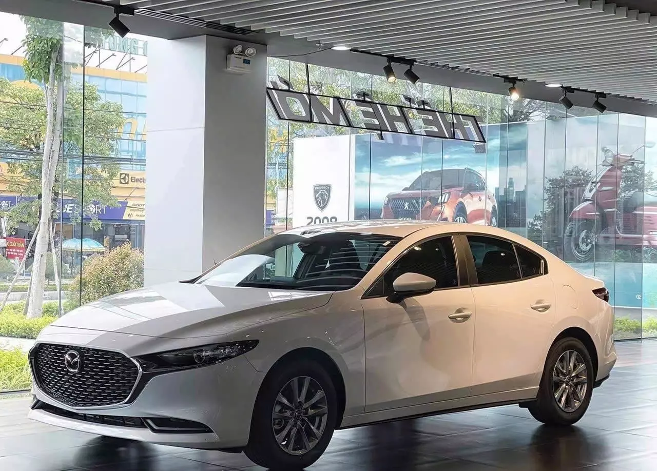  Mazda 3 2025: Ngoại thất.