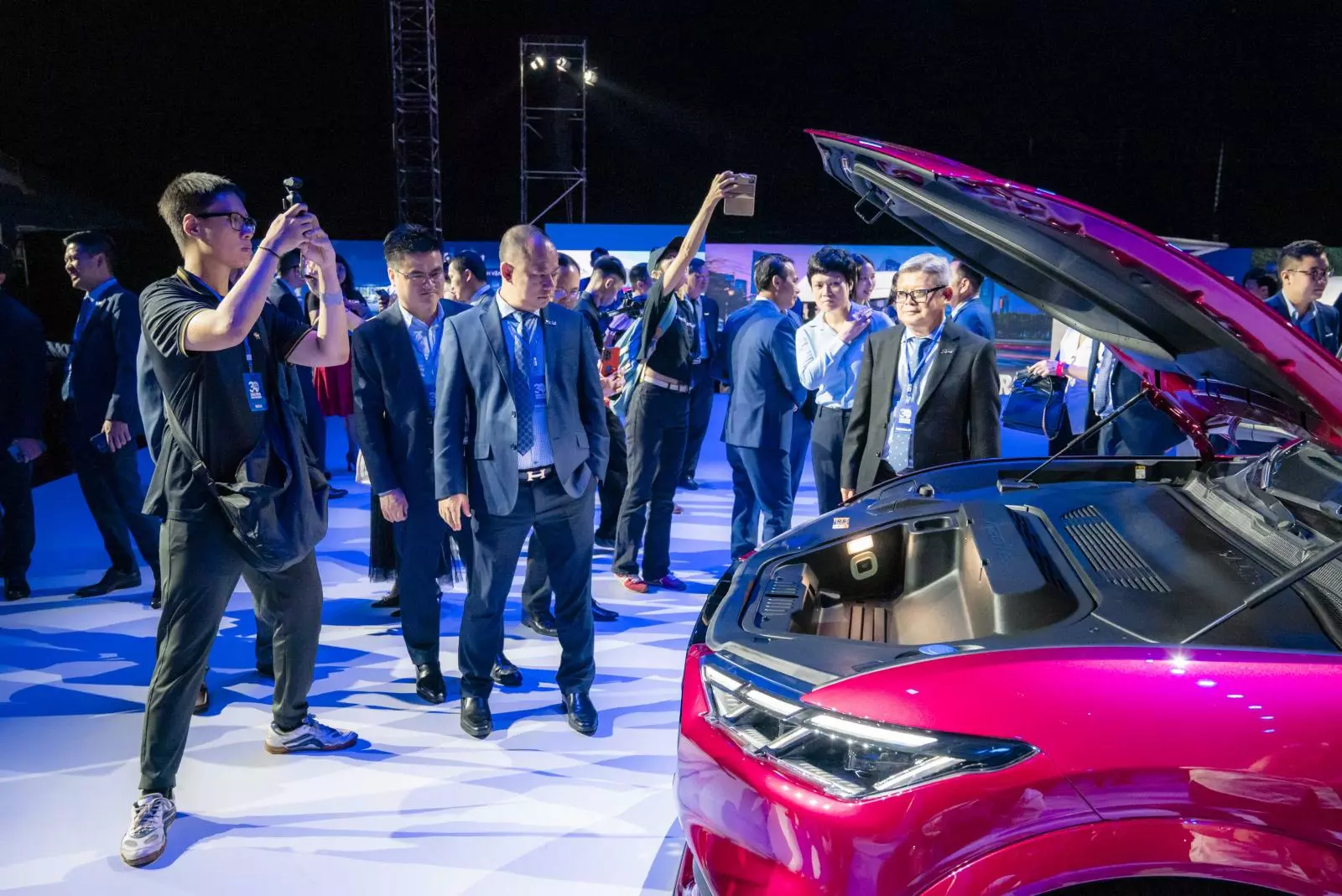 Ford Mustang Mach-E 2025 .