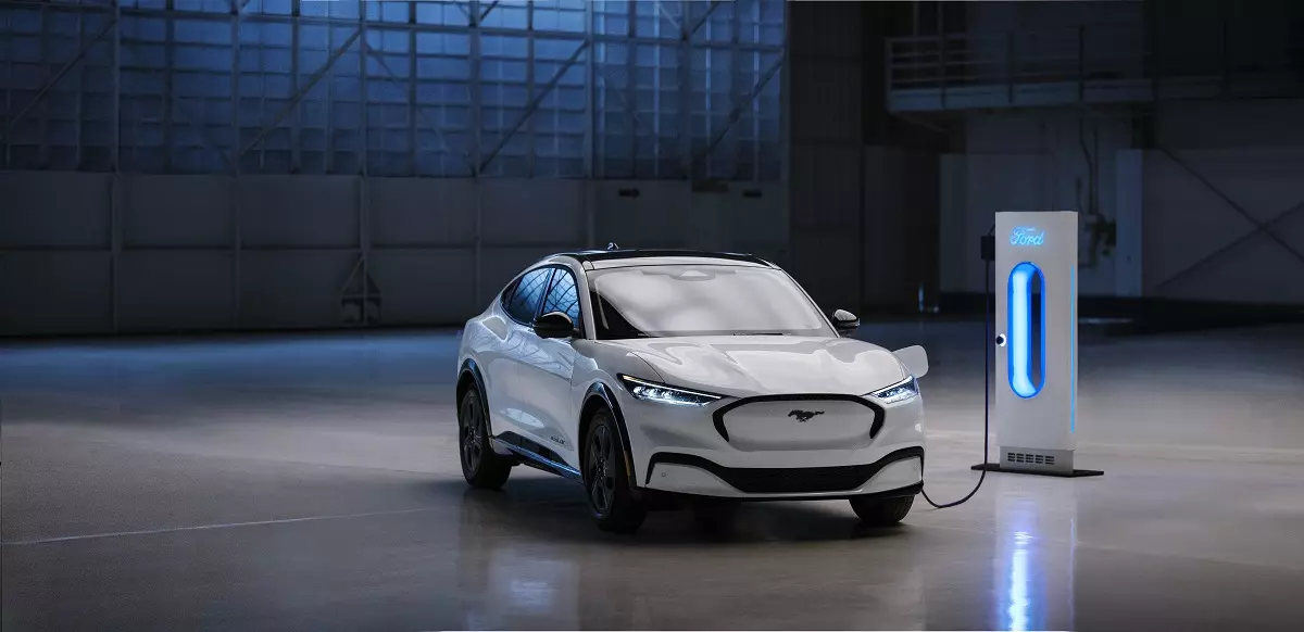 Ford Mustang Mach-E. Ford Mustang Mach-E