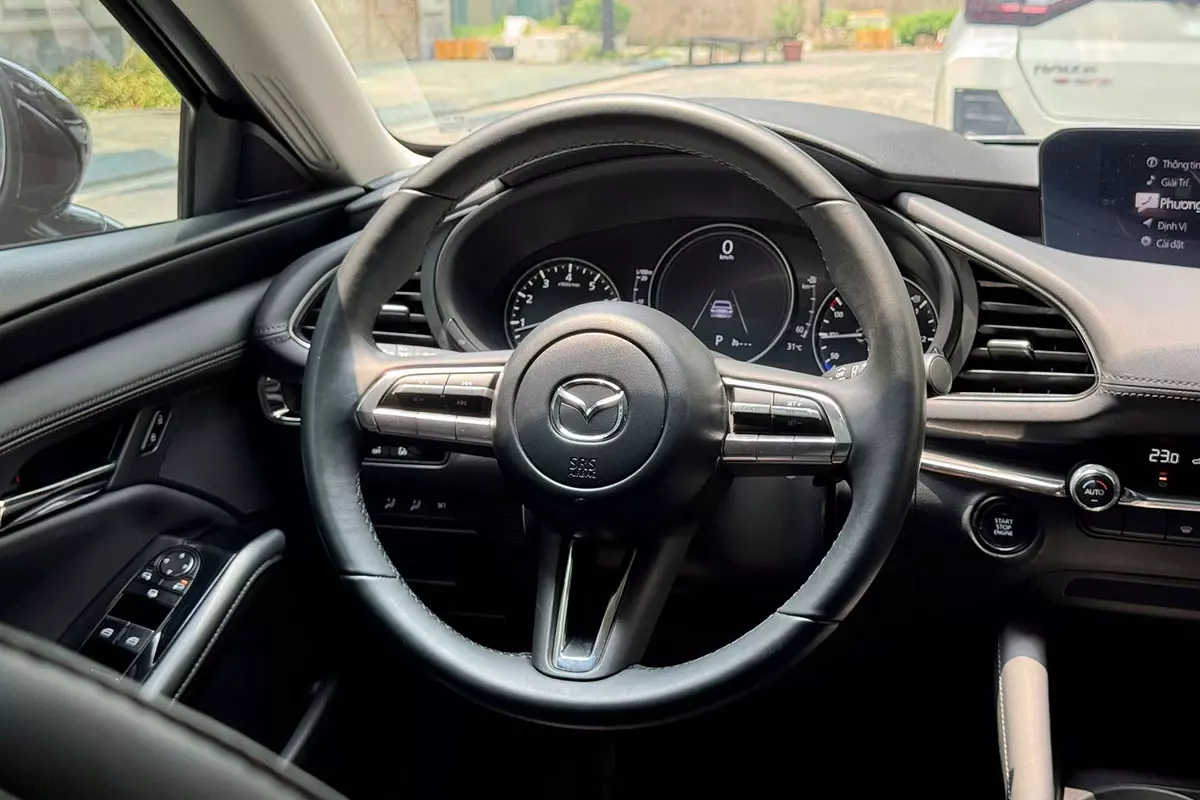 Nội thất Mazda 3 2023 tuân theo phong cách thiết kế đơn giản nhưng không kém phần hiện đại 1