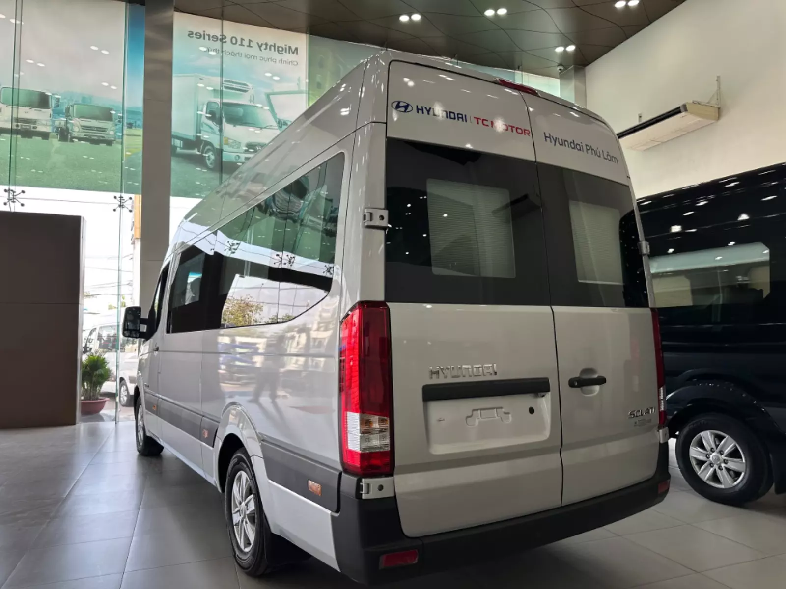 Hyundai Solati: Trang bị an toàn Hyundai Solati: Trang bị an toàn.