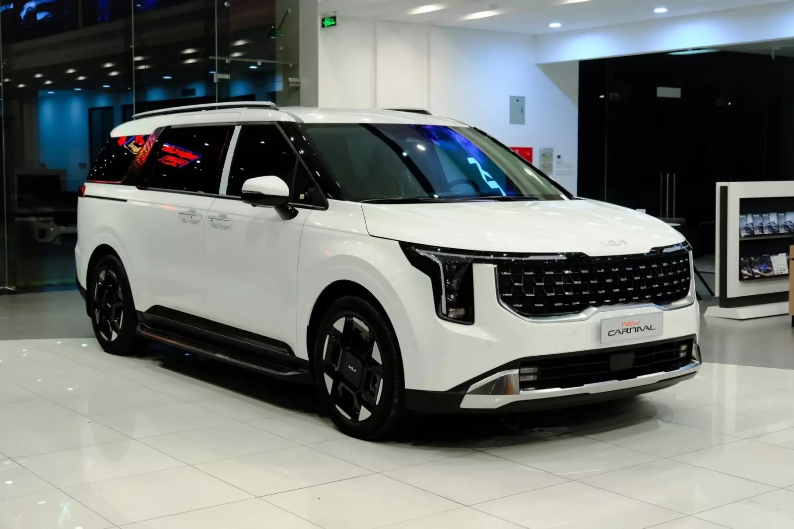 Ngoại hình KIA Carnival Ngoại hình KIA Carnival.