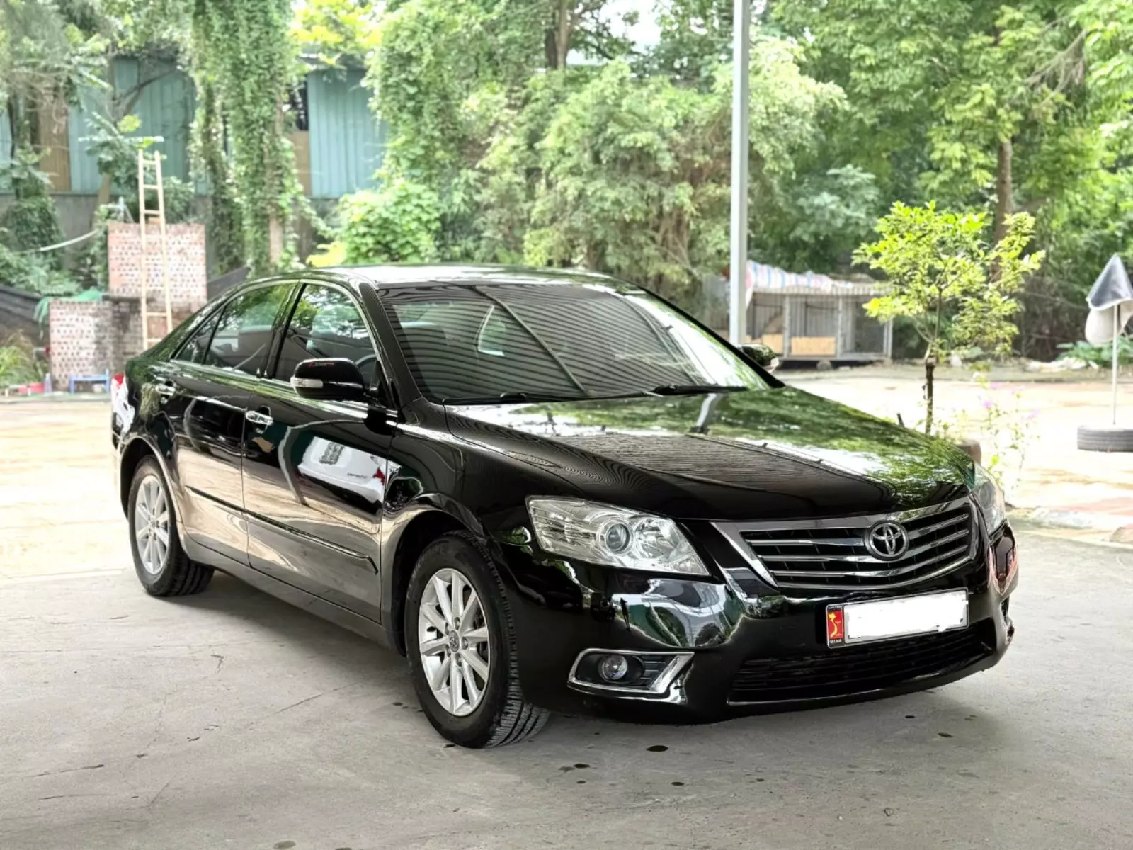 Toyota Camry 2010 giá 300 triệu có nên mua?.