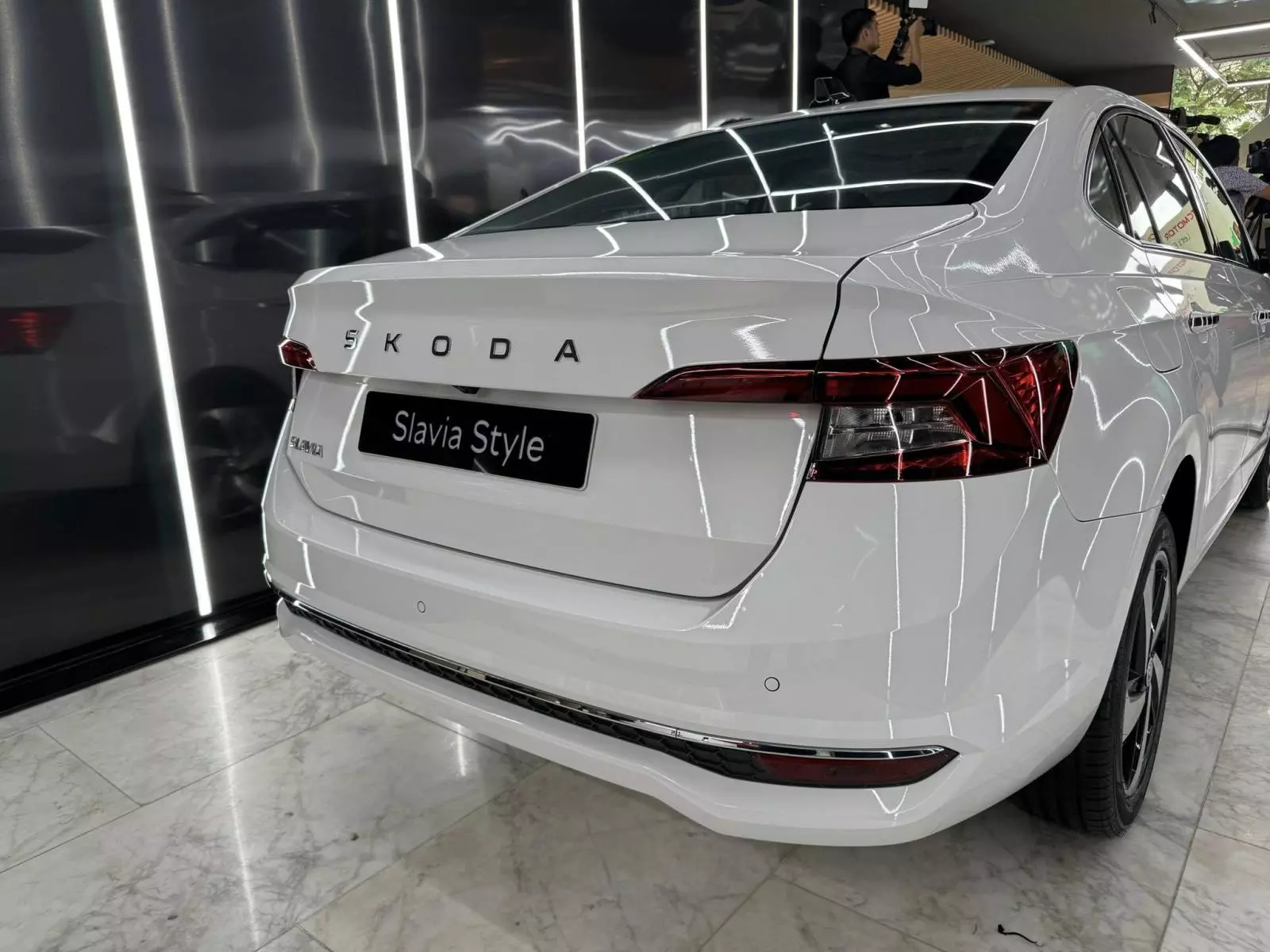 Động cơ xăng TSI tăng áp 1.0L trên Skoda Slavia.