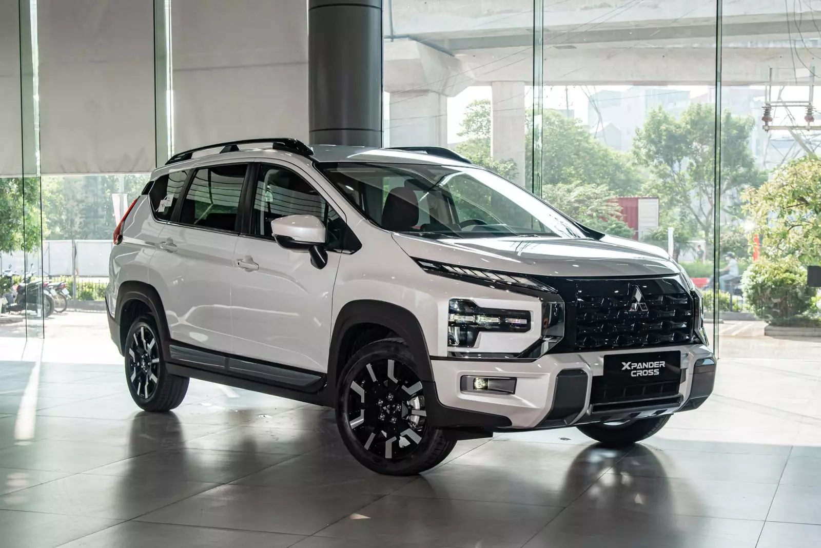 Giá xe Mitsubishi Xpander Cross mới nhất.