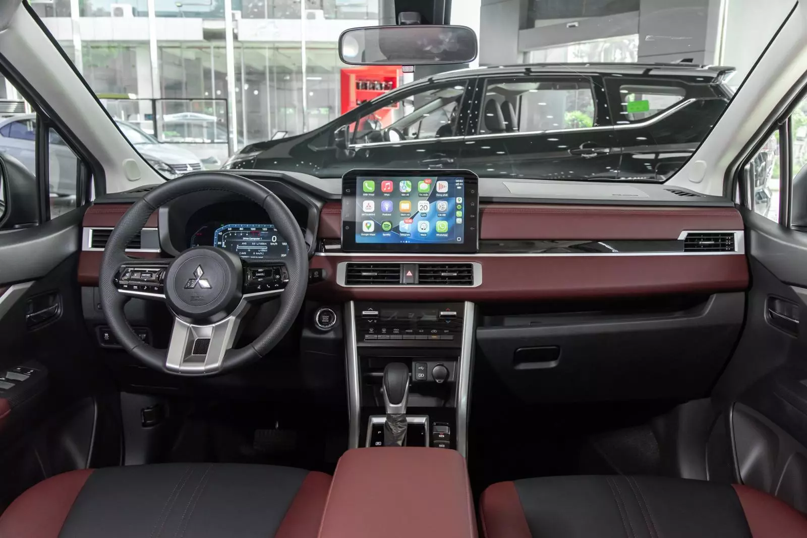 Vô-lăng xe Mitsubishi Xpander Cross .