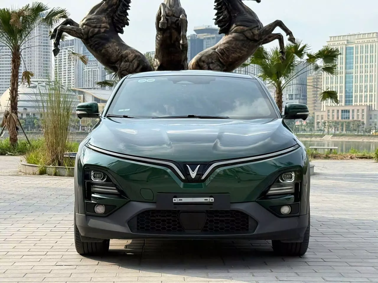 Đầu xe VinFast VF 6.