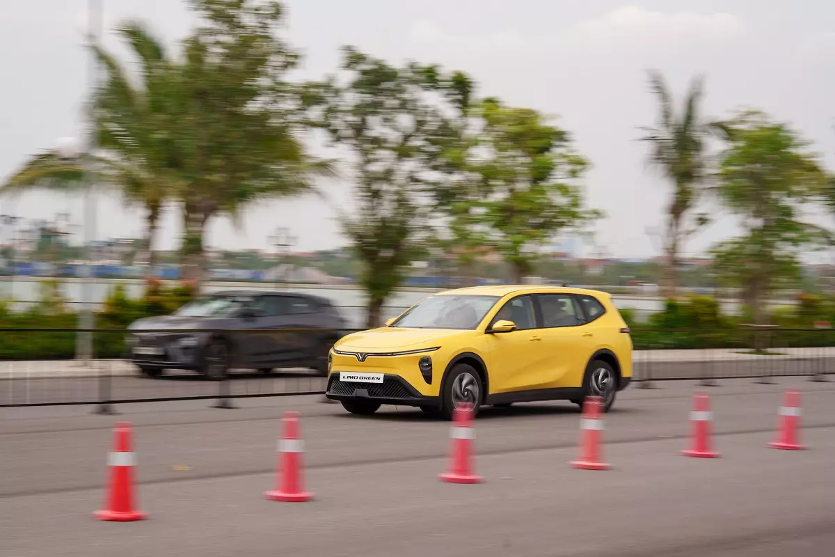 VinFast Herio Green.