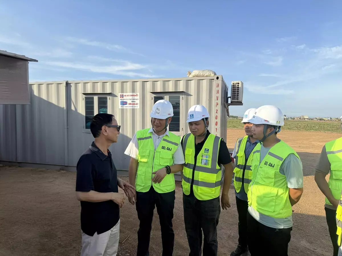 Chủ tịch Vũ Văn Tiền thăm và chỉ đạo dự án Nhà máy Omoda & Jaecoo Việt Nam Chủ tịch Vũ Văn Tiền thăm và chỉ đạo dự án Nhà máy Omoda & Jaecoo Việt Nam.