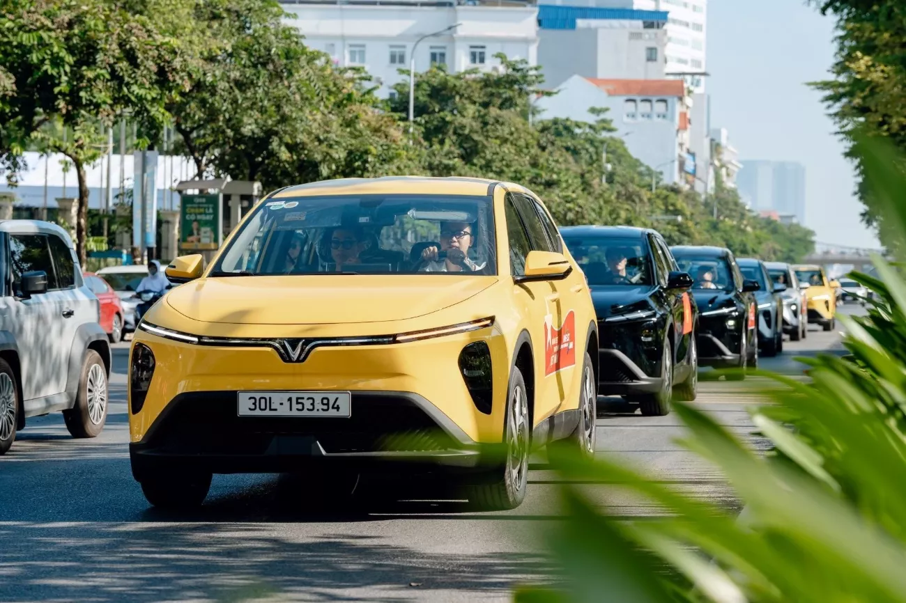 VinFast càn quét top 10 ô tô bán nhiều nhất tháng 10/2025 VinFast càn quét top 10 ô tô bán nhiều nhất tháng 10/2025.