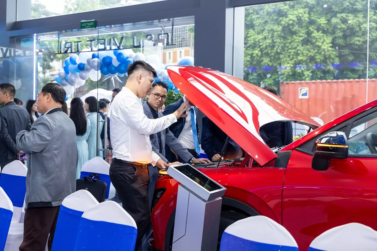 Omoda & Jaecoo Việt Trì không chỉ đơn thuần là nơi trưng bày xe mà còn là trung tâm trải nghiệm toàn diện.