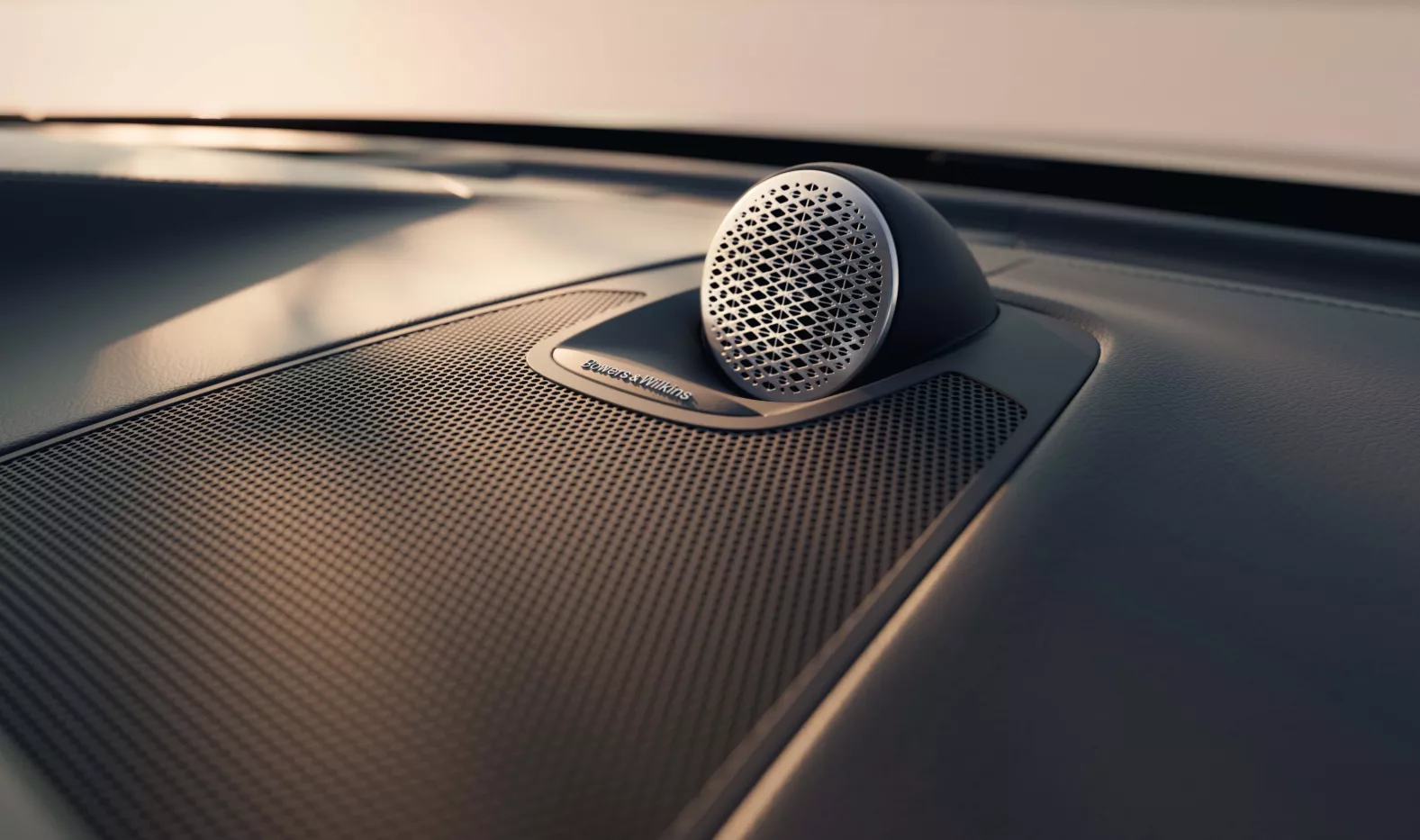  Âm thanh Bowers&Wilkins 15 loa.